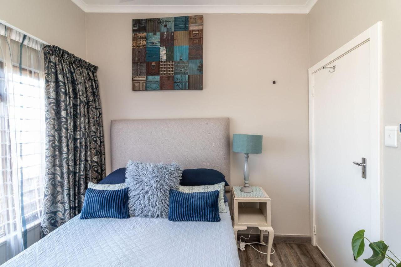 Vista Oceana - 4 Bedroom, Uvongo, Manaba Vakantiehuis