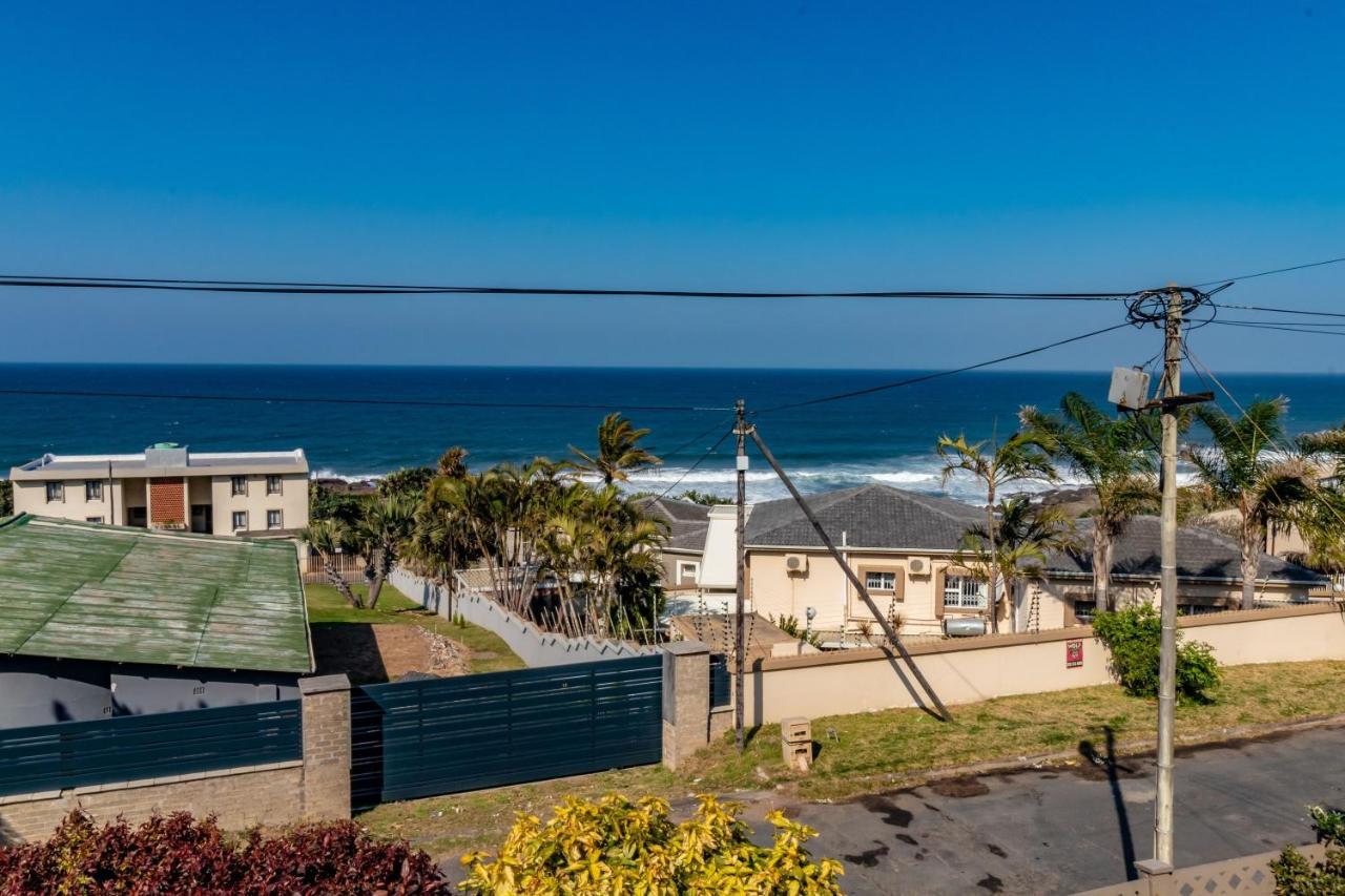 Vista Oceana - 4 Bedroom, Uvongo, Manaba